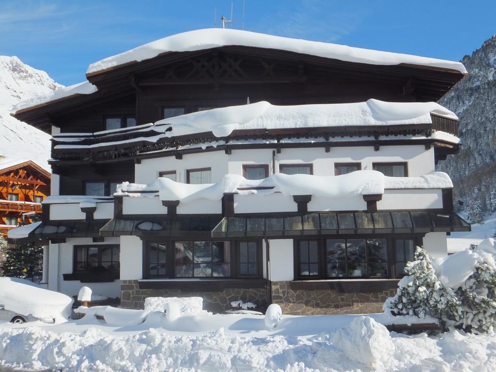 Garni Stefani Hotel เวนท์ ภายนอก รูปภาพ