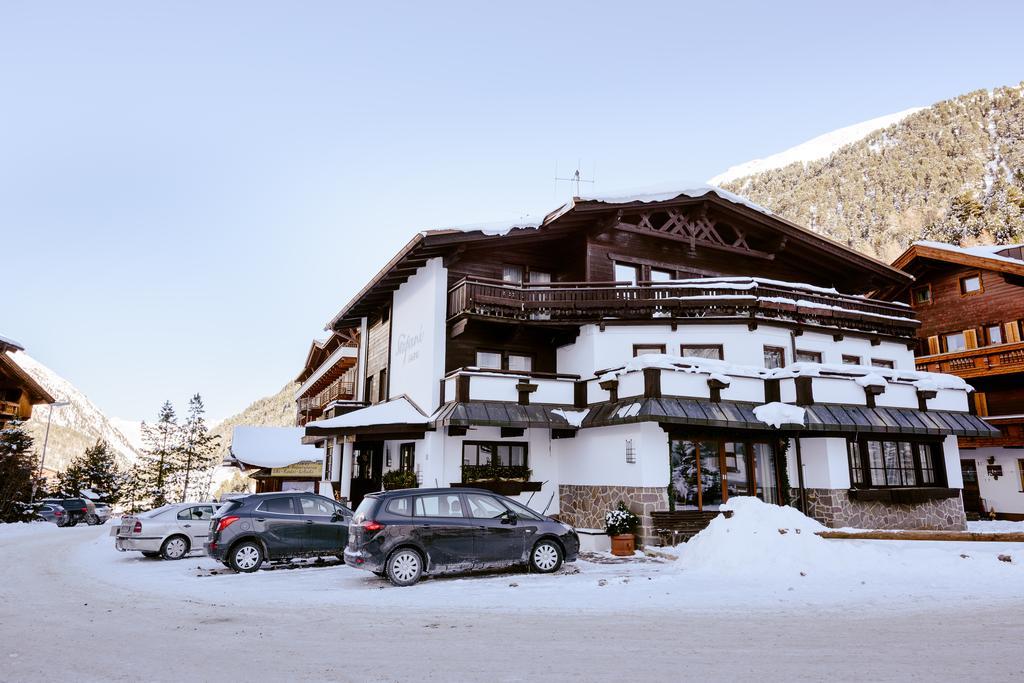 Garni Stefani Hotel เวนท์ ภายนอก รูปภาพ
