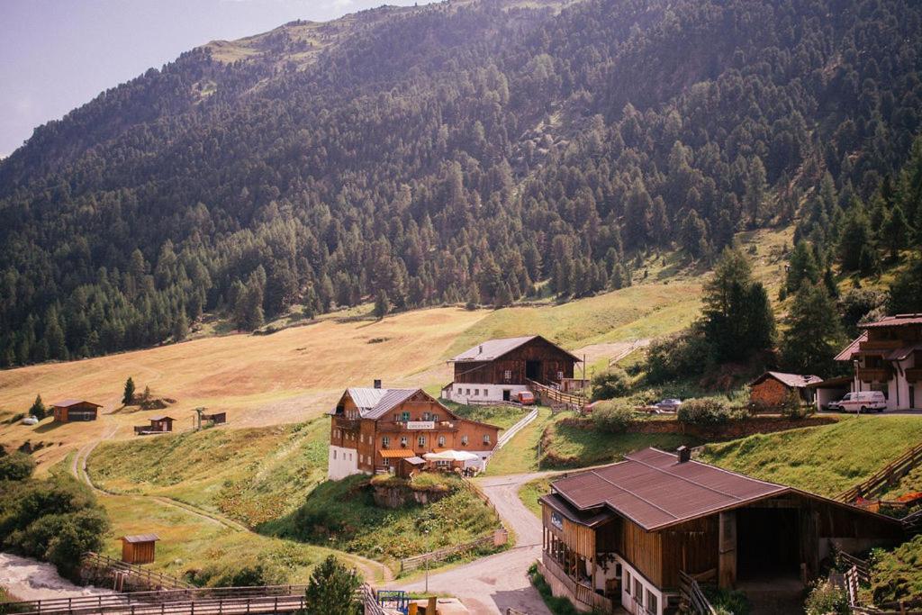 Garni Stefani Hotel เวนท์ ภายนอก รูปภาพ